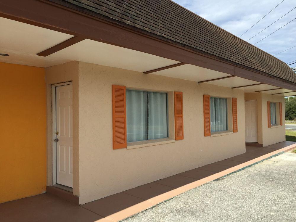 At Home Express Tangerine Inn 드랜드 외부 사진