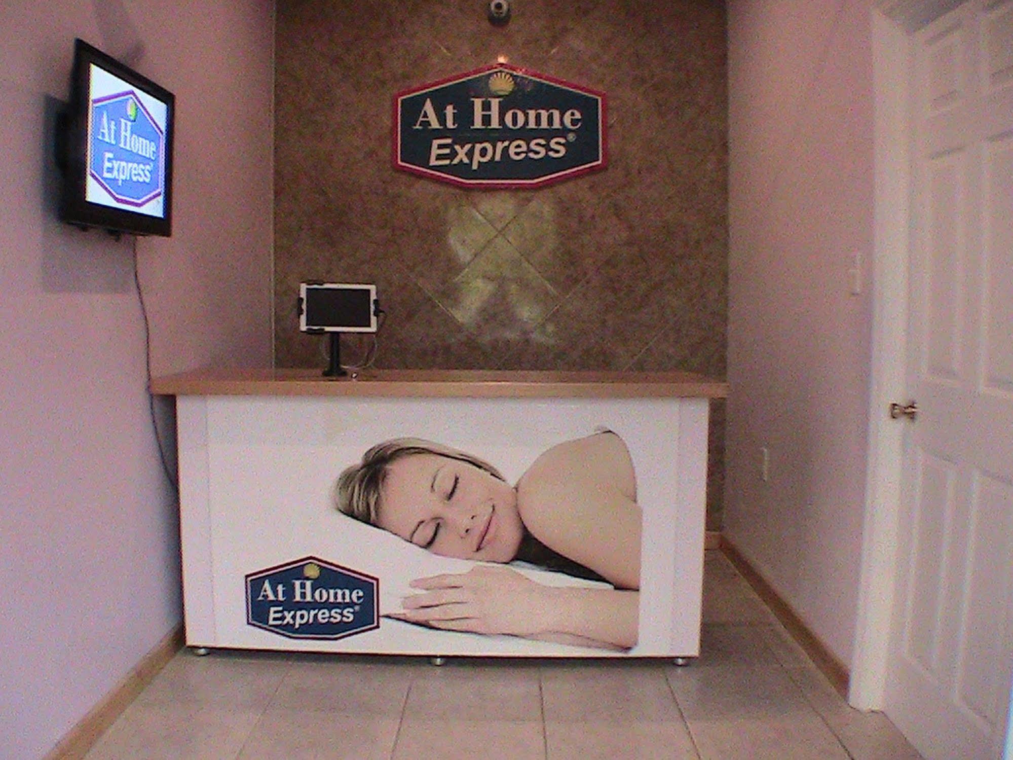 At Home Express Tangerine Inn 드랜드 외부 사진